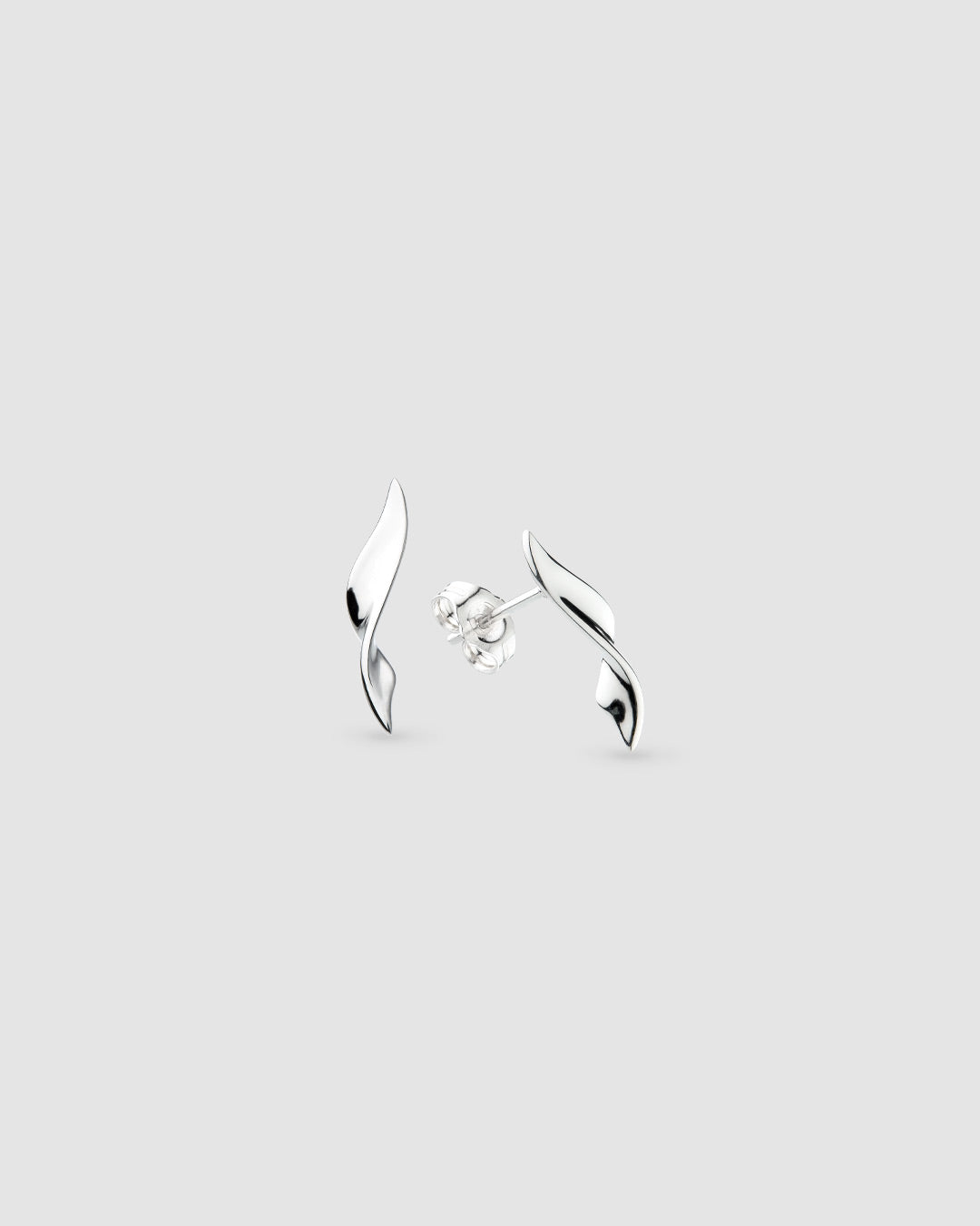 Kit Heath Serenity Curve Small Stud Earrings 41191RP