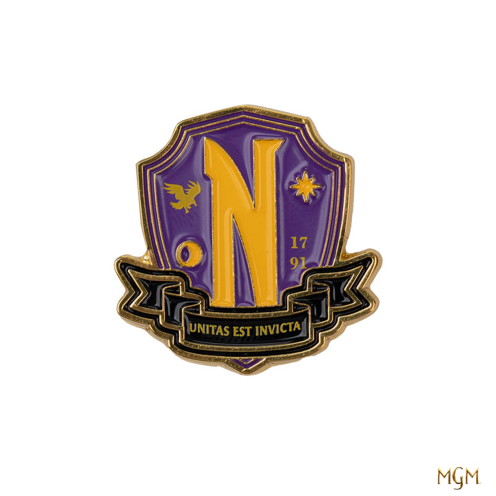 Wednesday Pin Nevermore Academy set of 2 CR3270