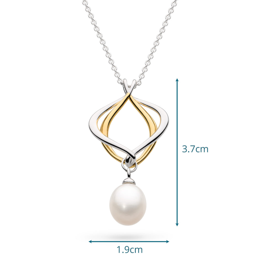 Necklace with a gold and silver pendant featuring a pearl, shown with measurements on a white background.