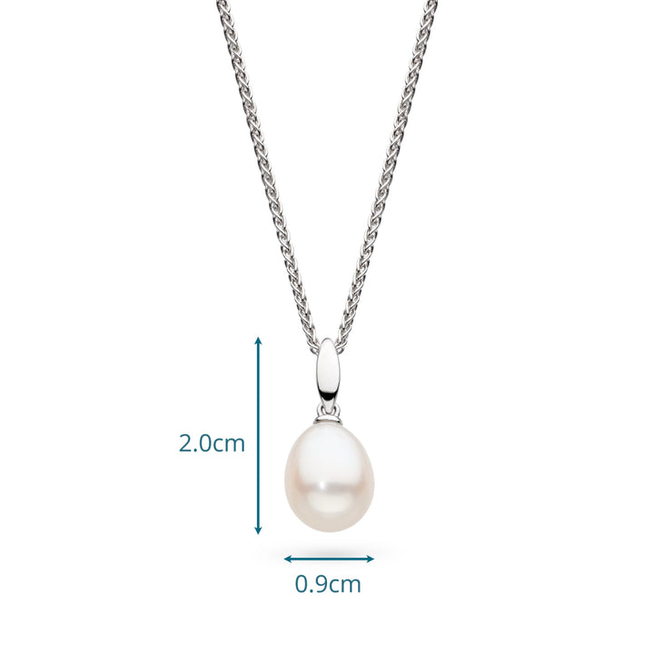 Pearl necklace with measurements on a white background