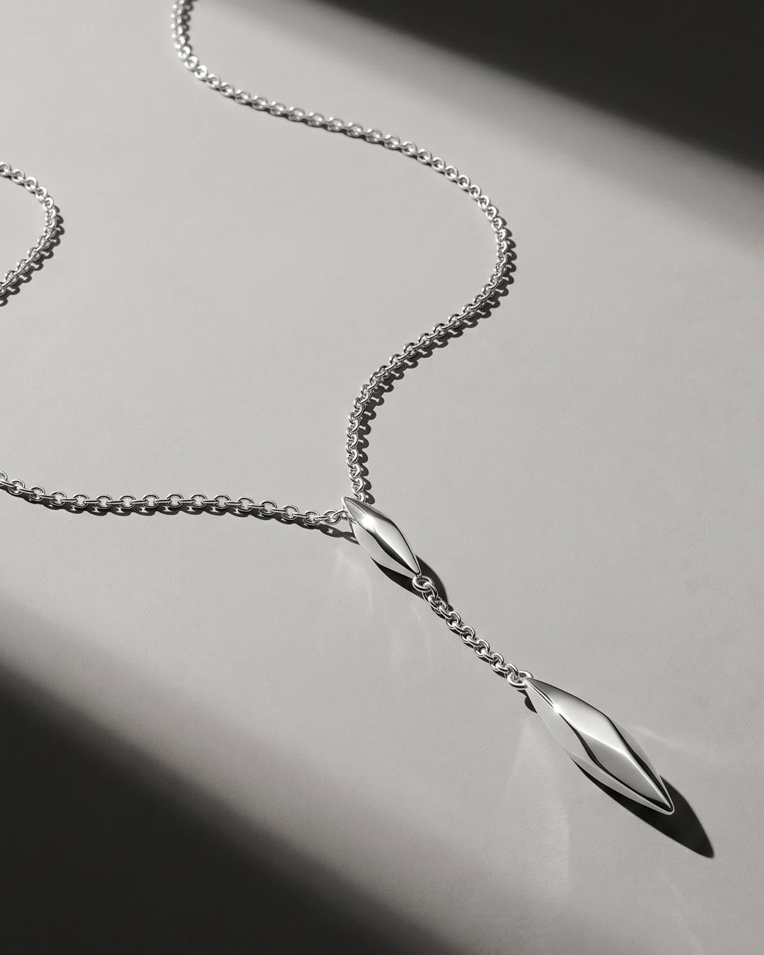 Kit Heath Glint Lariat Style 18? Necklace 91254RP