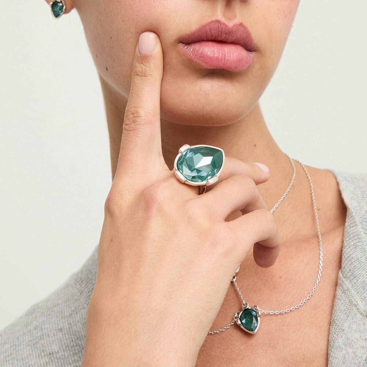 UNOde50 Presagio Silver Plated Ring ANI0876VRDMTL