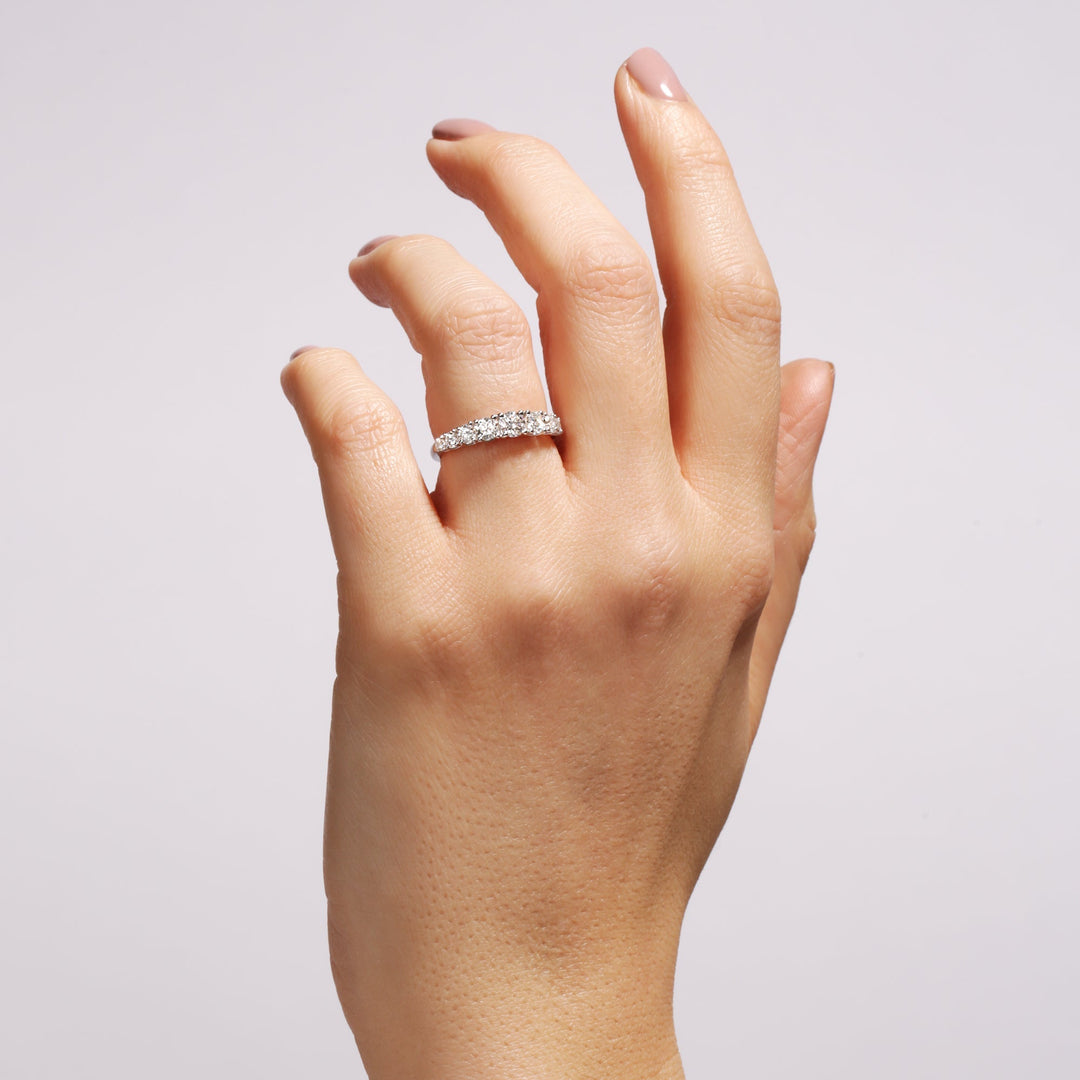 Amelie | 9ct White Gold 1ct tw Lab Grown Diamond Eternity Band Ring