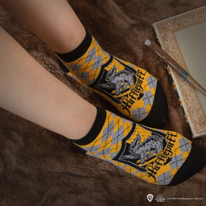 Harry Potter Set Of 3 Hufflepuff Ankle Socks CR1634