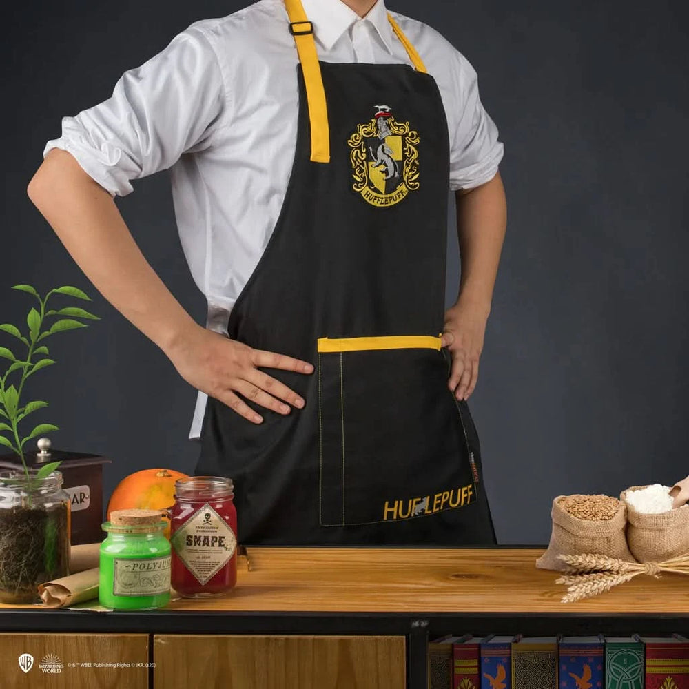 Harry Potter Apron - Hufflepuff CR4114