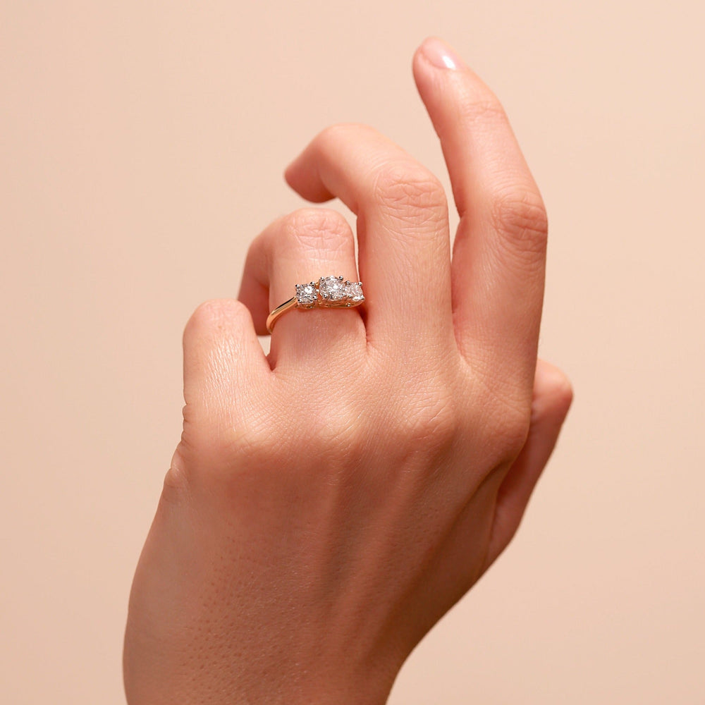 Audrey | 9ct Yellow Gold 1ct tw Lab Grown Diamond Three Stone Ring