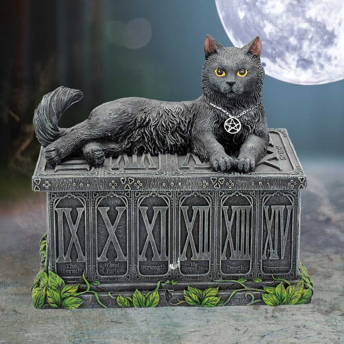Fortune's Watcher Cat Familiar Tarot Box B2808G6