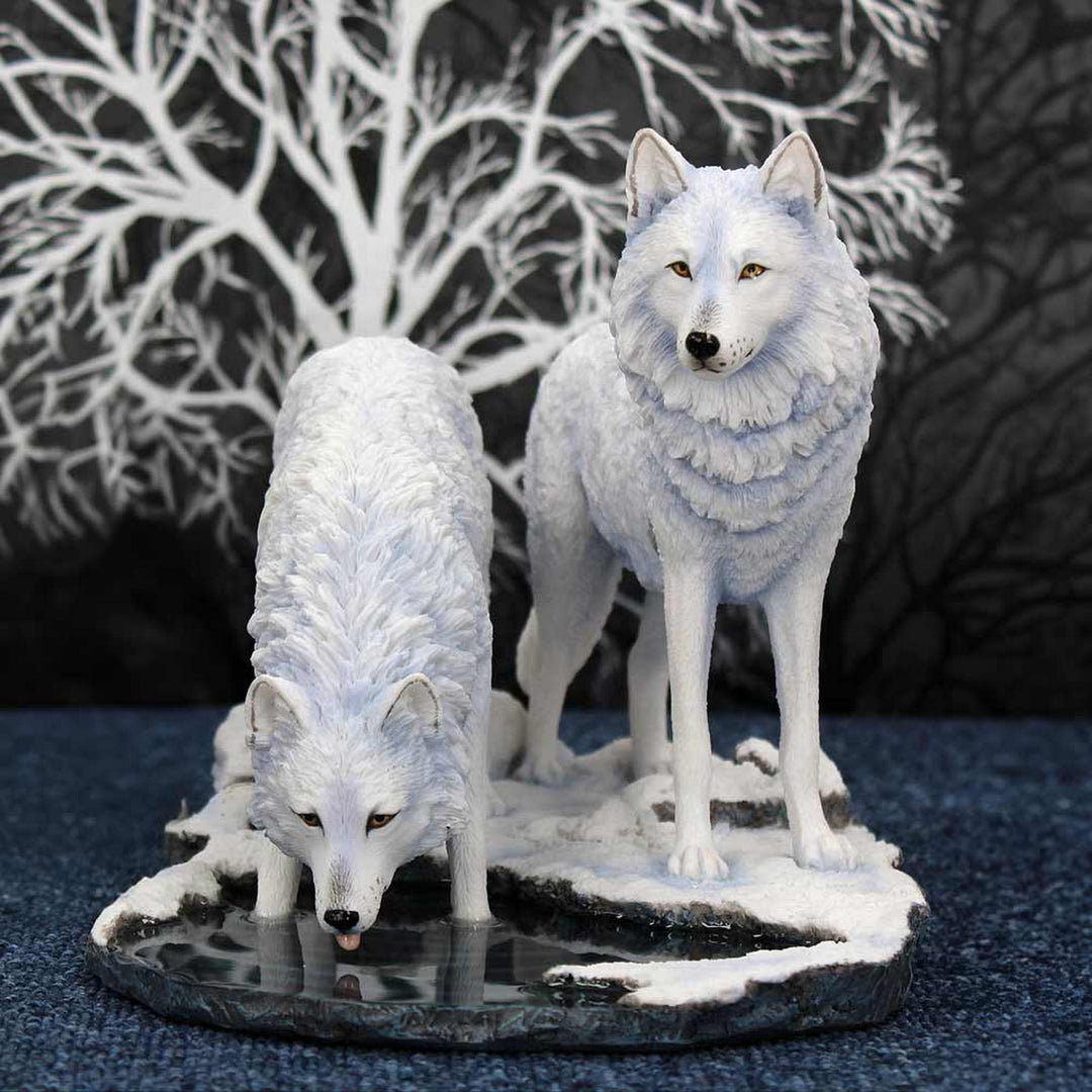 Warriors of Winter Wolf Figurine by Lisa Parker Snowy Wolf Ornament B2833H7