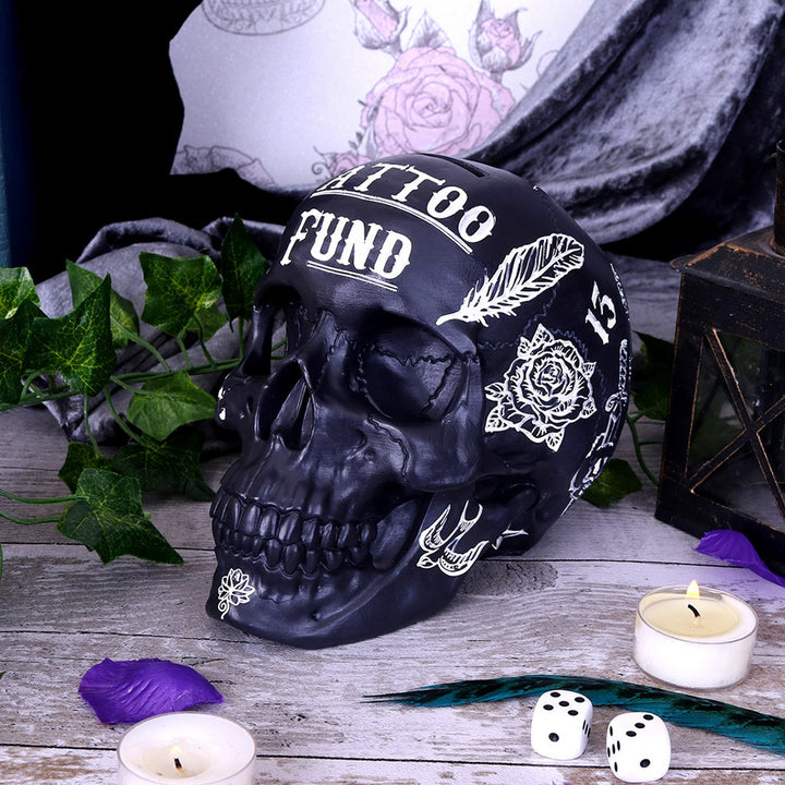 Black and White Traditional, Tribal Tattoo Fund Skull B5109R0
