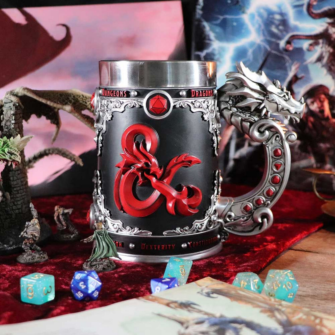 Dungeons & Dragons Fantasy Role Play Die D20 Tankard B5358S0
