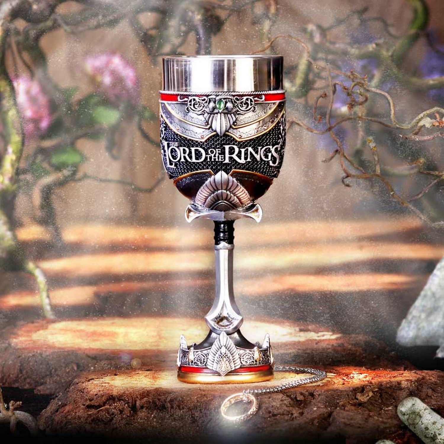 Officially Licensed Lord of the Rings Aragorn Goblet 19.5cm B5874V2