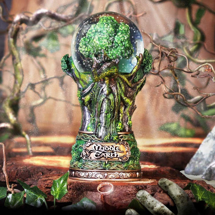 Officially Licensed Lord of the Rings Middle Earth Treebeard Snow Globe B5877V2