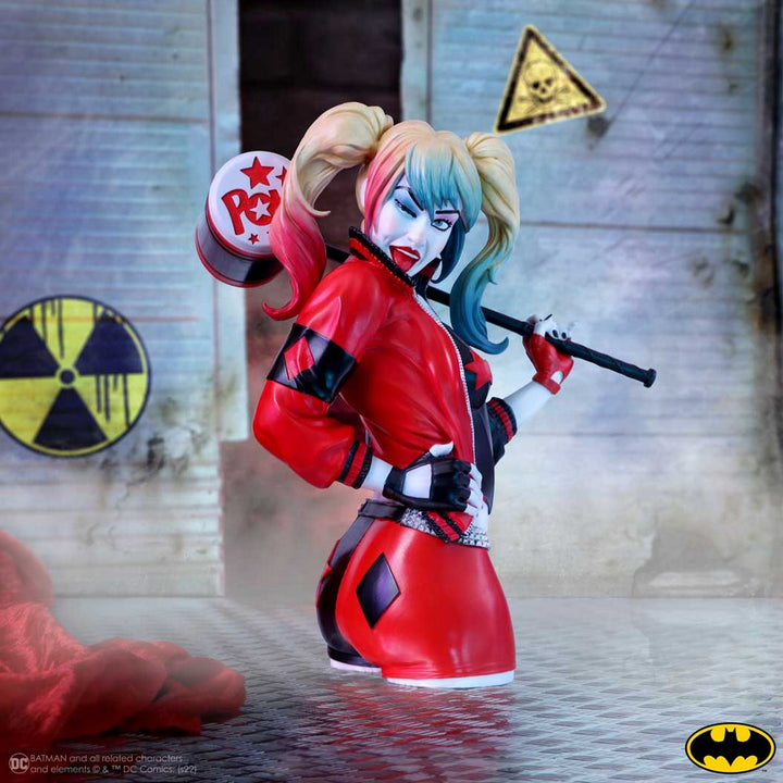 Harley Quinn Bust 30cm B6149W2