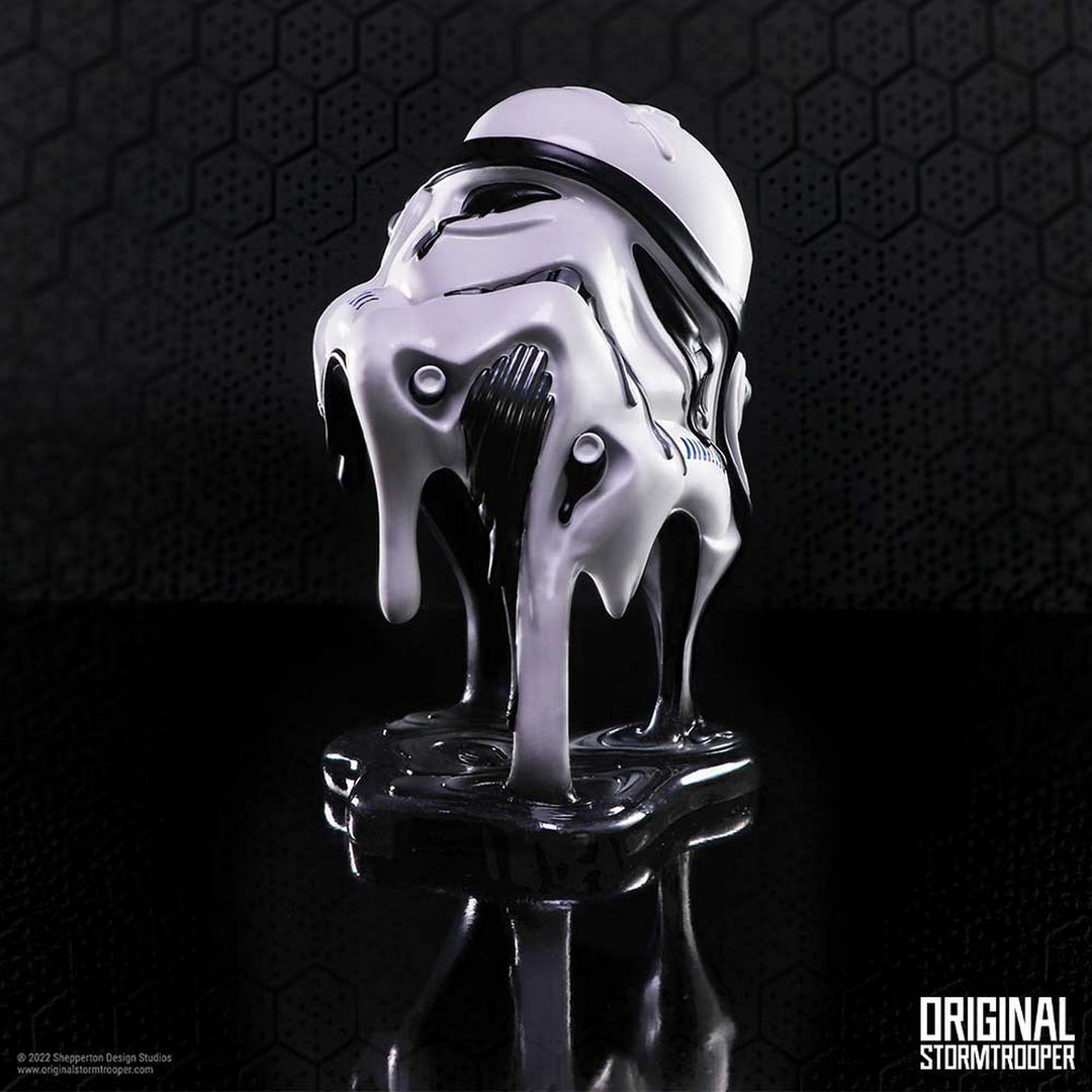 Officially Licensed Stormtrooper Too Hot To Handle Ornament 23cm B6296X3