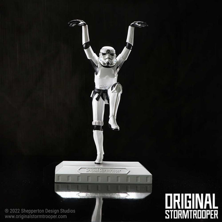 Officially Licensed Stormtrooper Crane Kick Figurine 20.5cm B6359X3