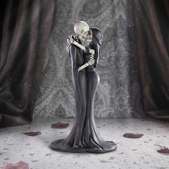 Eternal Kiss Gothic Skeletons Figurine 24cm B6462X3