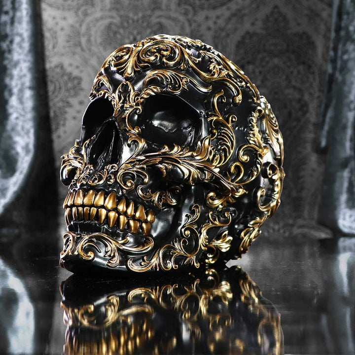 Renaissance Black and Gold Skull B6586Y3