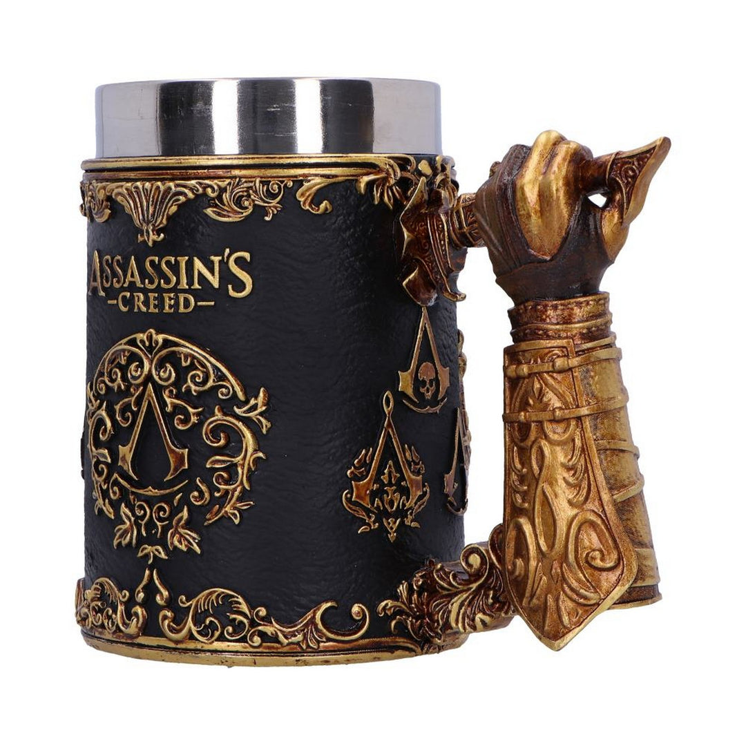 Assassin's Creed Through the Ages Black and Gold Tankard B6643B24