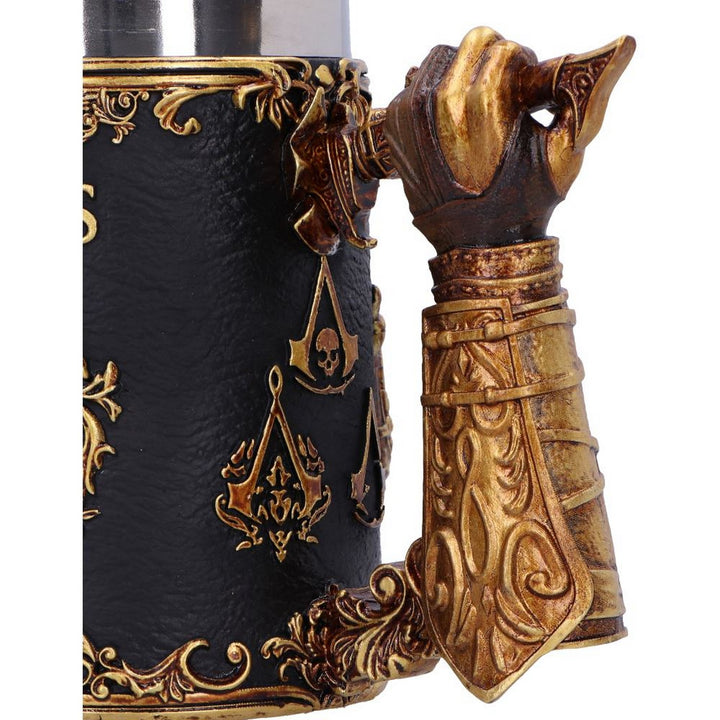 Assassin's Creed Through the Ages Black and Gold Tankard B6643B24