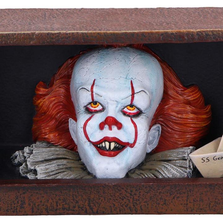 IT Pennywise Clown Drain Figurine B6670B24