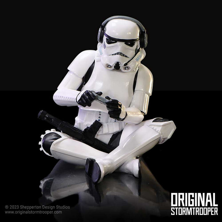 Original Stormtrooper Game On! Gamer Figurine B6954A25