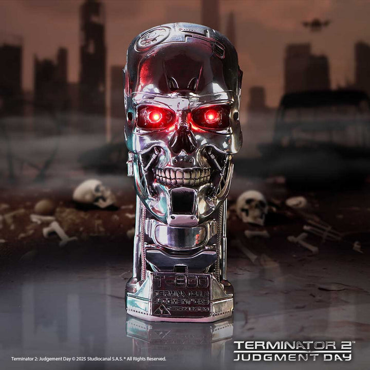 T-800 Terminator 2 Judgement Day Light Up Figurine 21cm B7102C25
