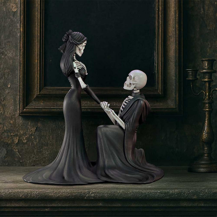 Eternal Proposal Skeleton Figurine 23cm B7197C25