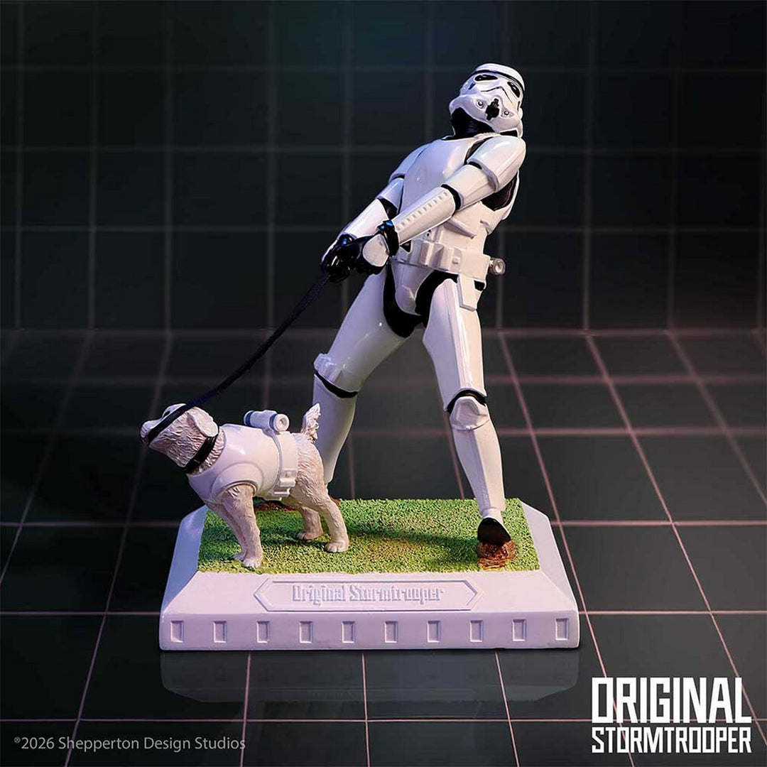 Stormtrooper Mans Best Friend 15.5cm B7364A26
