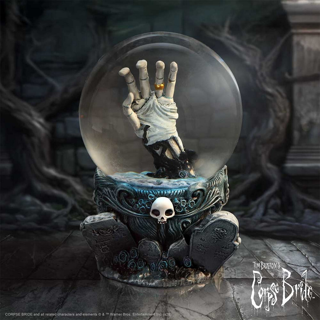 The Corpse Bride Snow Globe 15.5cm B7382A26