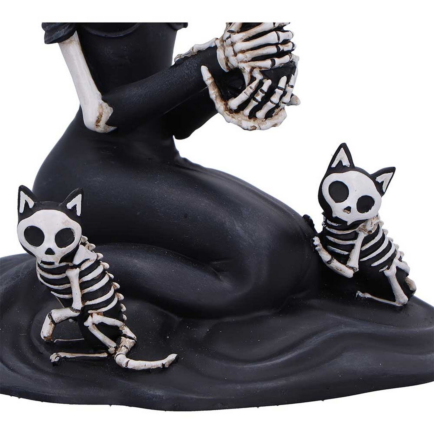 Eternal Affection Skeletal Figurine 12.5cm B7386A26