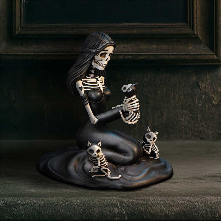 Eternal Affection Skeletal Figurine 12.5cm B7386A26