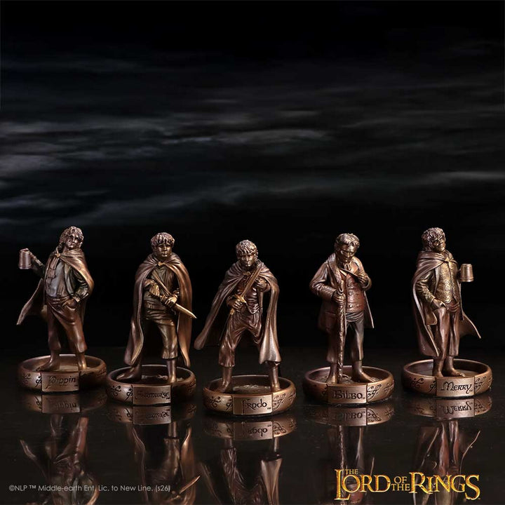 The Lord of the Rings: The Hobbits of the Shire Figurine Set 7.2cm B7508B26