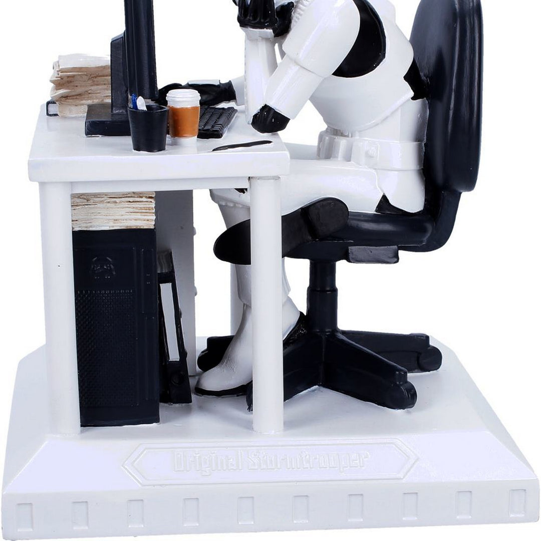 Officially Licensed Stormtrooper Slave to the Wage Figurine 13.7cm B7529B26