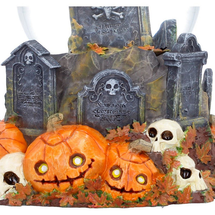 Pumpkin Patch Halloween Cat Snow Globe 15.4cm B7673B26