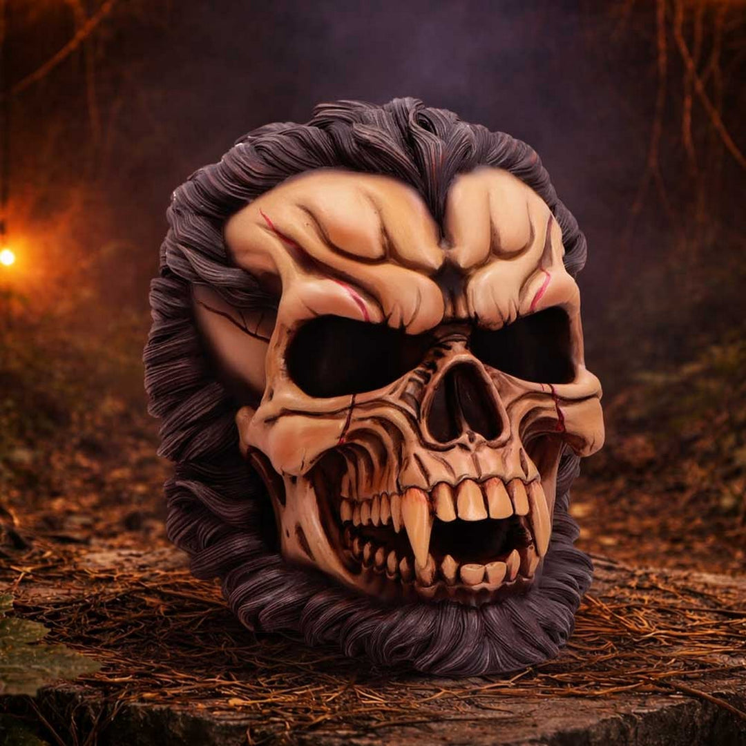 The Beast of the Moon Werewolf Skull 16cm B7710B26
