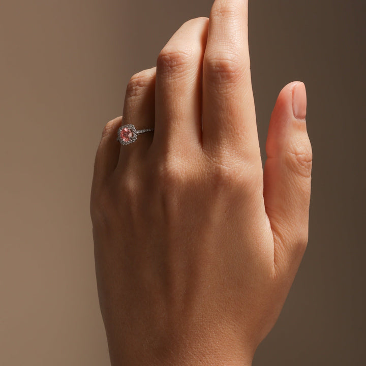 Cynthia | 18ct White Gold 0.70ct tw Lab Grown Pink Diamond Halo Ring