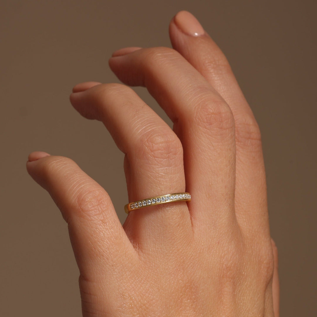 Hallie | 9ct Yellow Gold 0.25ct tw Lab Grown Diamond Ring