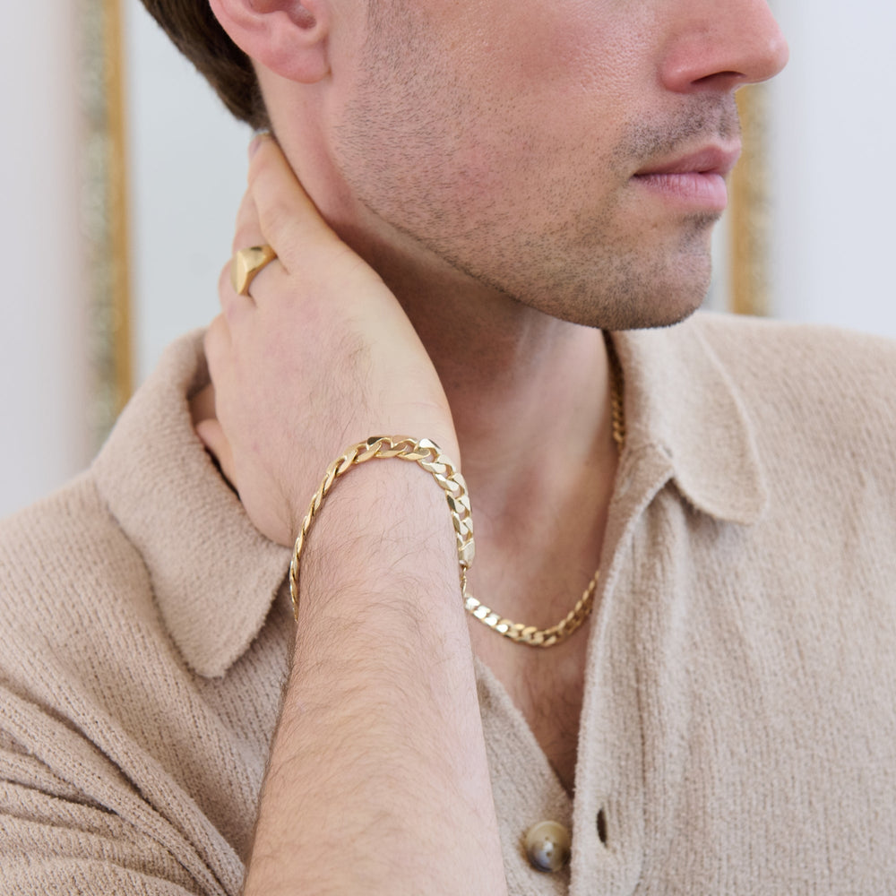 9ct Yellow Gold Solid Curb Chain Bracelet (10mm) 8.25 inch