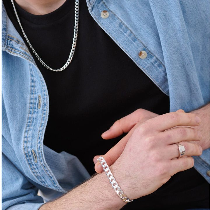 Sterling Silver Curb Chain (9mm) Bracelet 8 inch