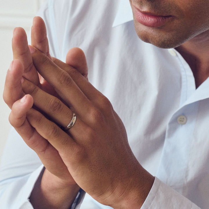 Classic 9ct White Gold D-Shape Wedding Band Ring - 4mm