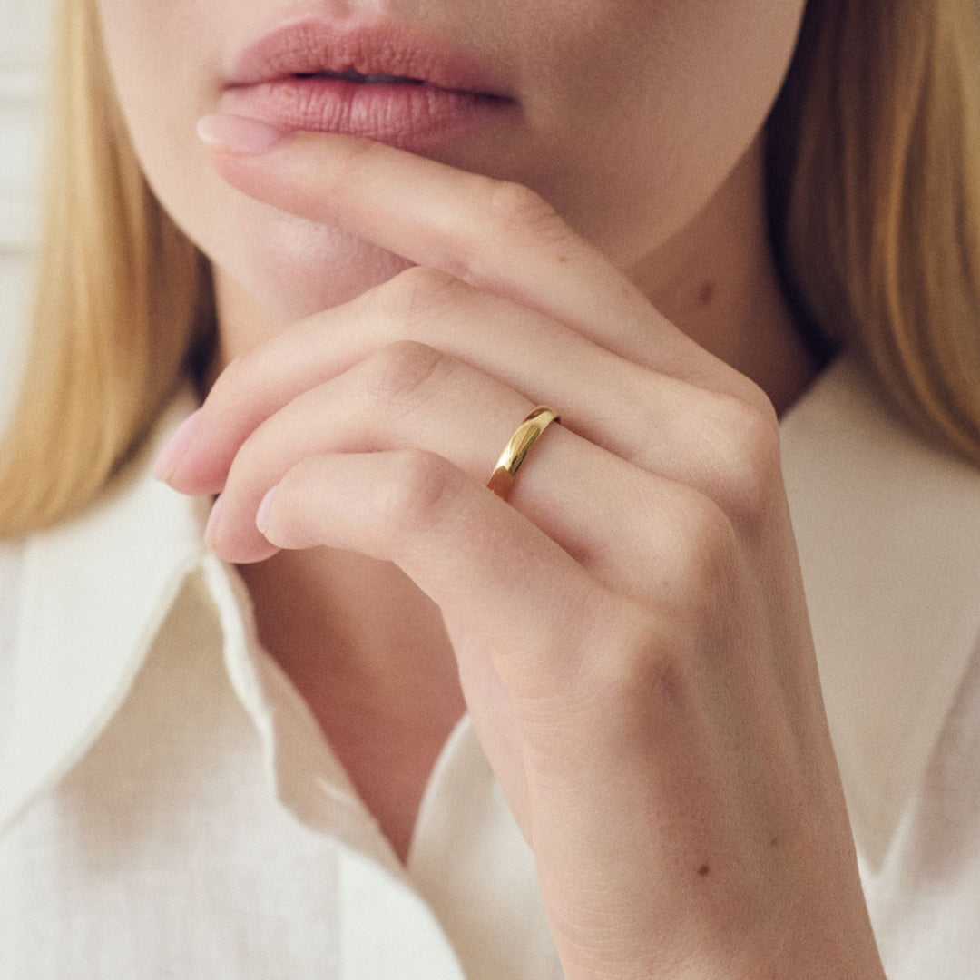 Classic 18ct Yellow Gold D-Shape Wedding Band Ring - 3mm