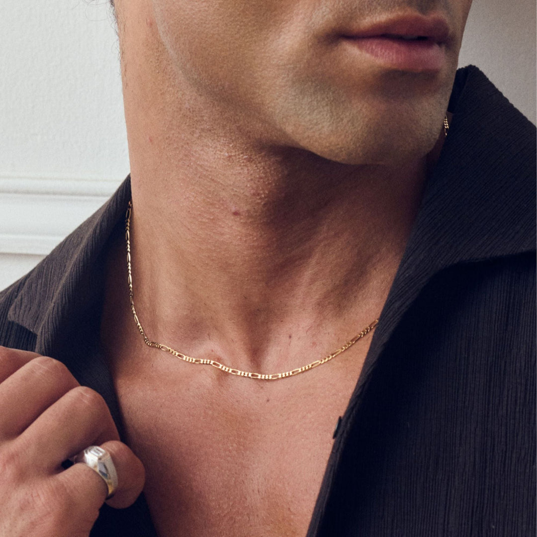 9ct Yellow Gold Solid Figaro Chain (2.4mm) 20 inch