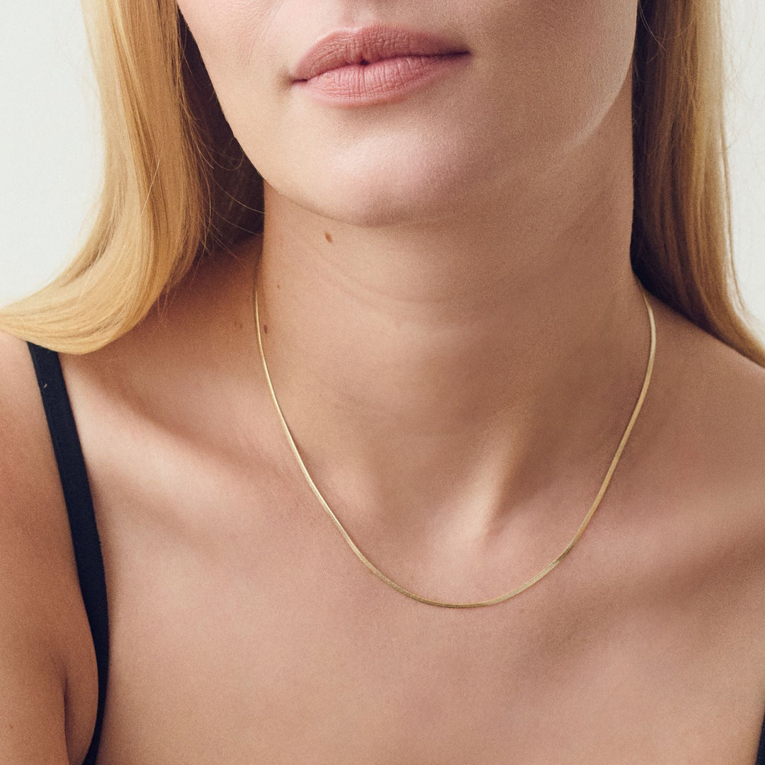 9ct Yellow Gold Herringbone Chain Necklace 16 + 2 inch
