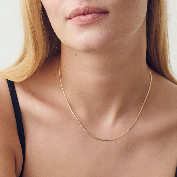 9ct Yellow Gold Herringbone Chain Necklace 16 + 2 inch