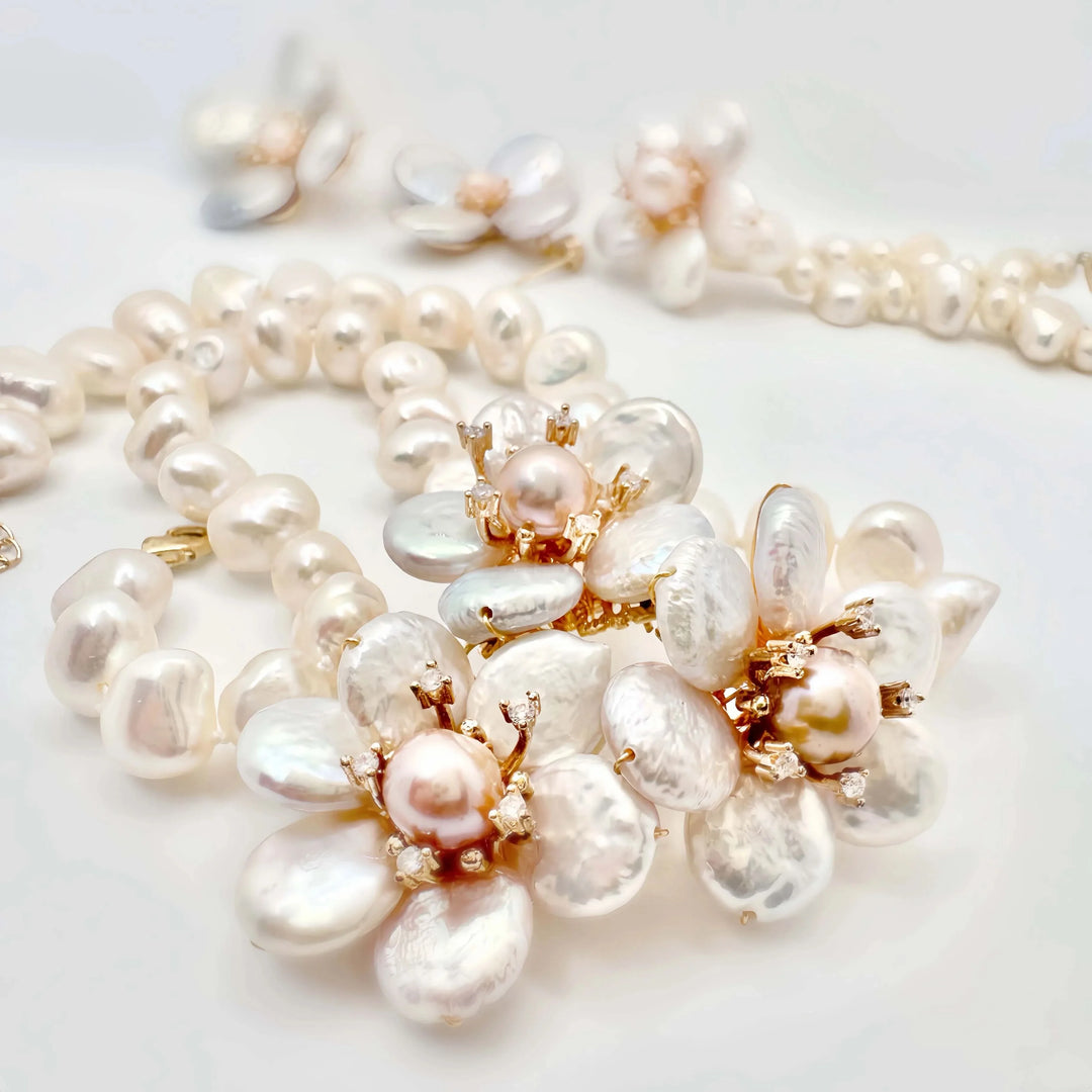 Beaded Baroque Pearl Flowers Necklace