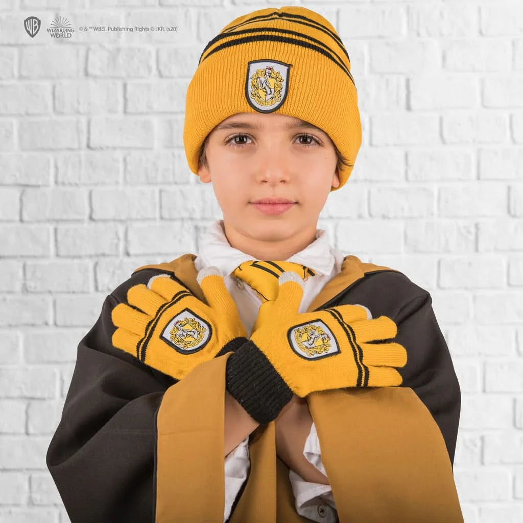 Kids Hufflepuff Gloves And Beanie Set CR1324