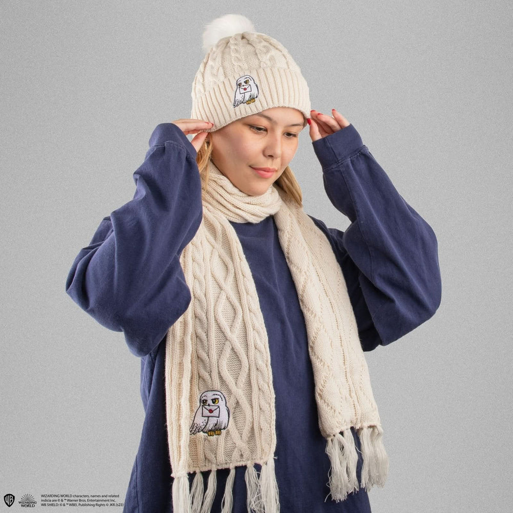 Beanie And Scarf Set - Hedwig CR1900
