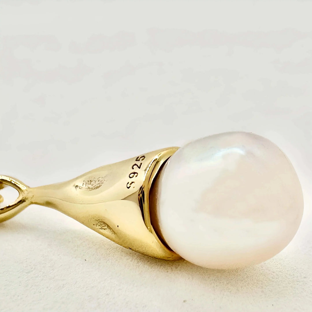 Bulb Baroque Gold Pearl Necklace
