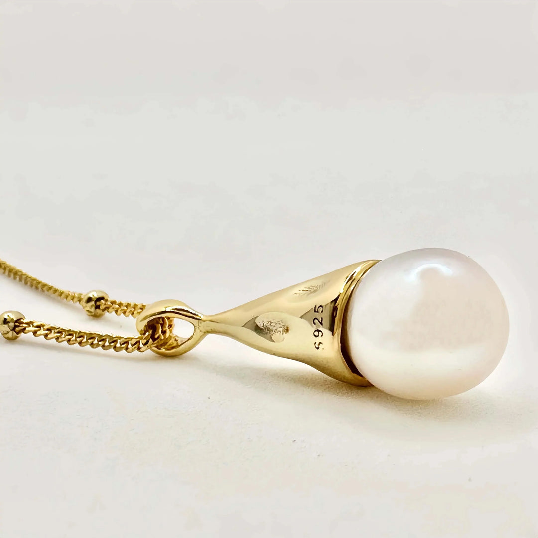 Bulb Baroque Gold Pearl Necklace