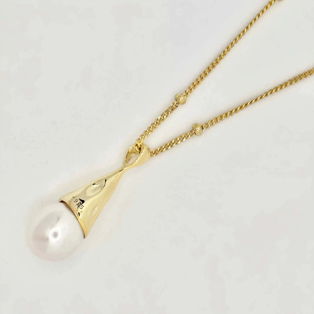 Bulb Baroque Gold Pearl Necklace